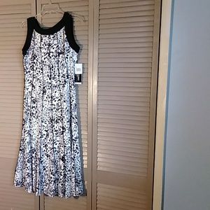 A beautiful  dress